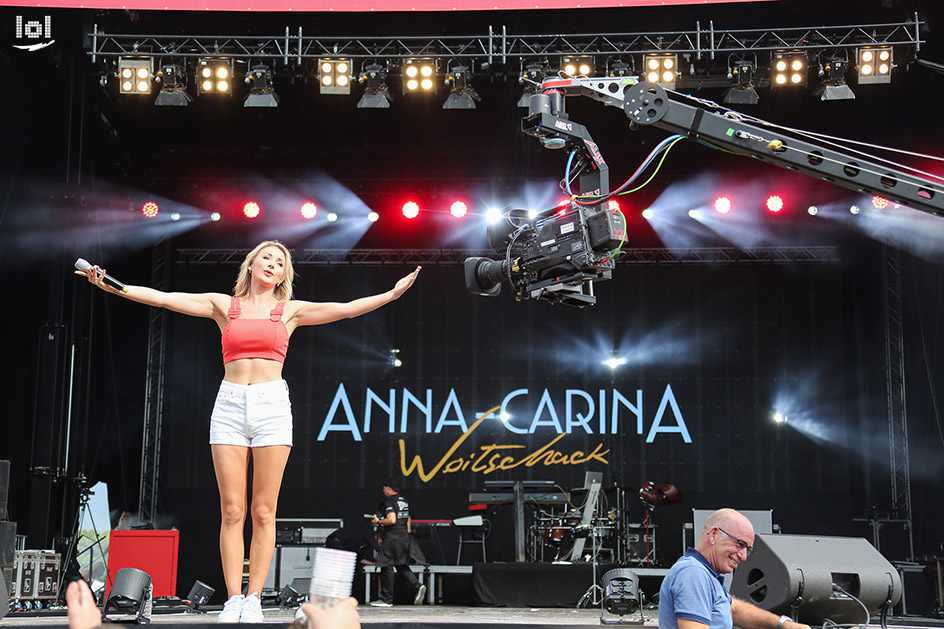 radio B2 SchlagerHammer 2019 / Showact: Anna-Carina Woitschack