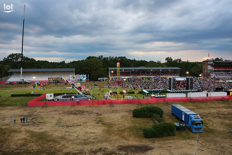 radio B2 SchlagerHammer 2019 / Showact: Fahrt mit dem TechniSat Heißluftballon