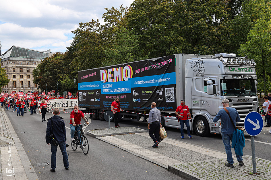 Demonstration der Veranstaltungsbranche:  „ALARMSTUFE ROT“