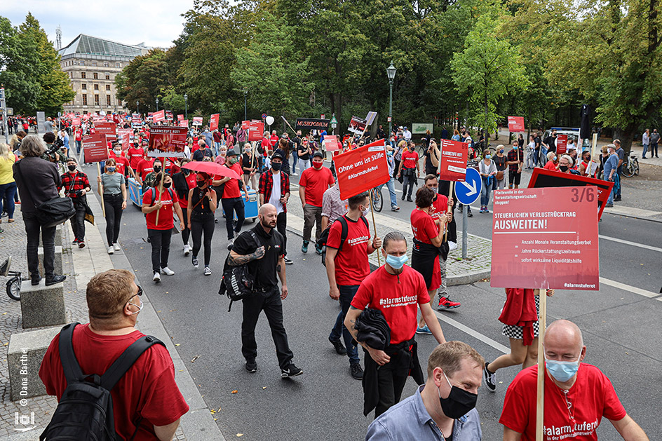 Demonstration der Veranstaltungsbranche:  „ALARMSTUFE ROT“