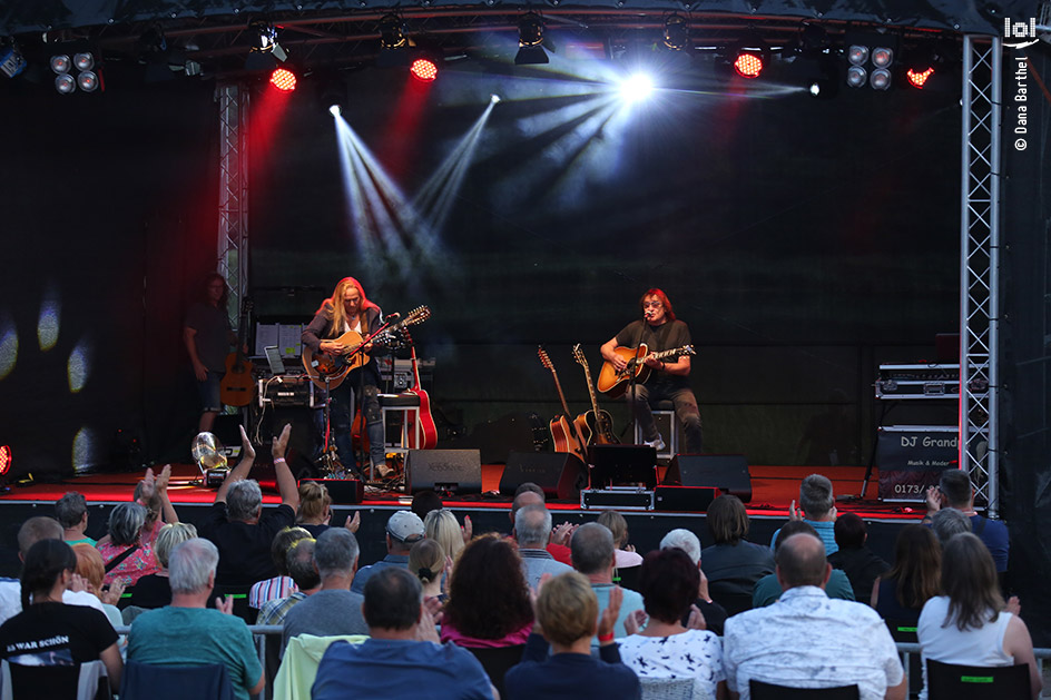 Konzertfotografie: „MASCHINE intim – Lieder für Generationen mit Uwe Hassbecker“: Rathenow