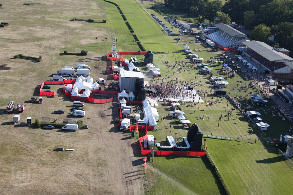 SchlagerHammer 2018 / Rundflug mit dem Helikopter von SkyMagic