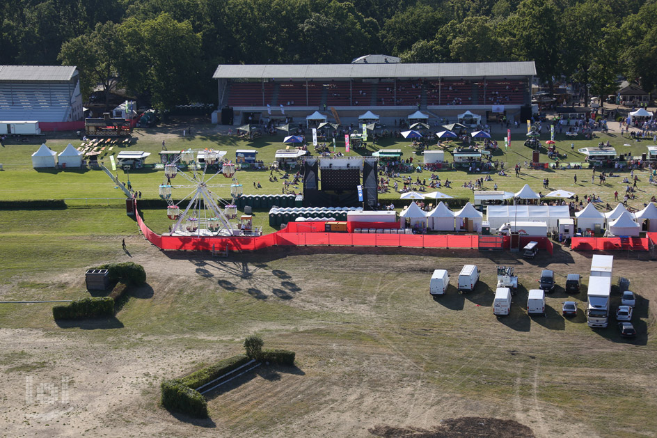 SchlagerHammer 2018 / Rundflug mit dem Helikopter von SkyMagic