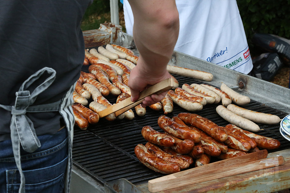 Polterabend: Grillwürste