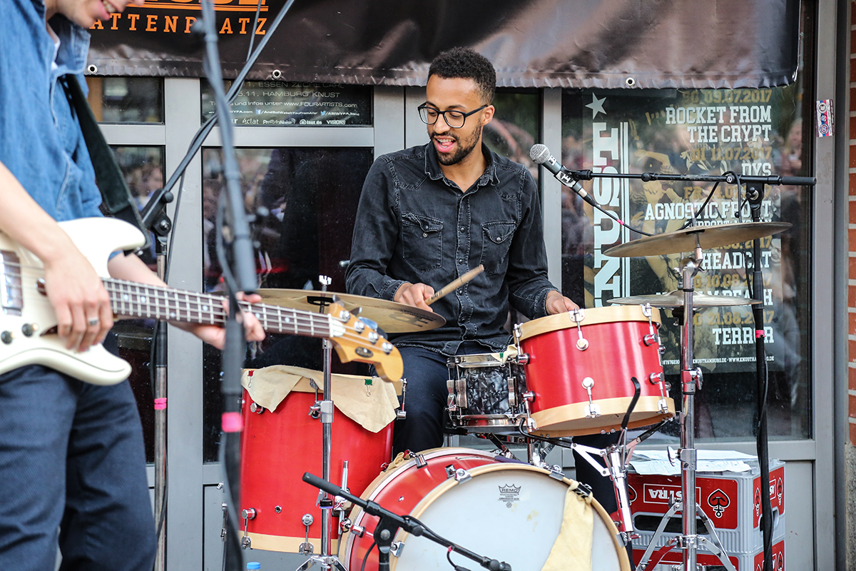 TREPTOW, live in concert bei der KNUST Acoustics Sommersession in Hamburg