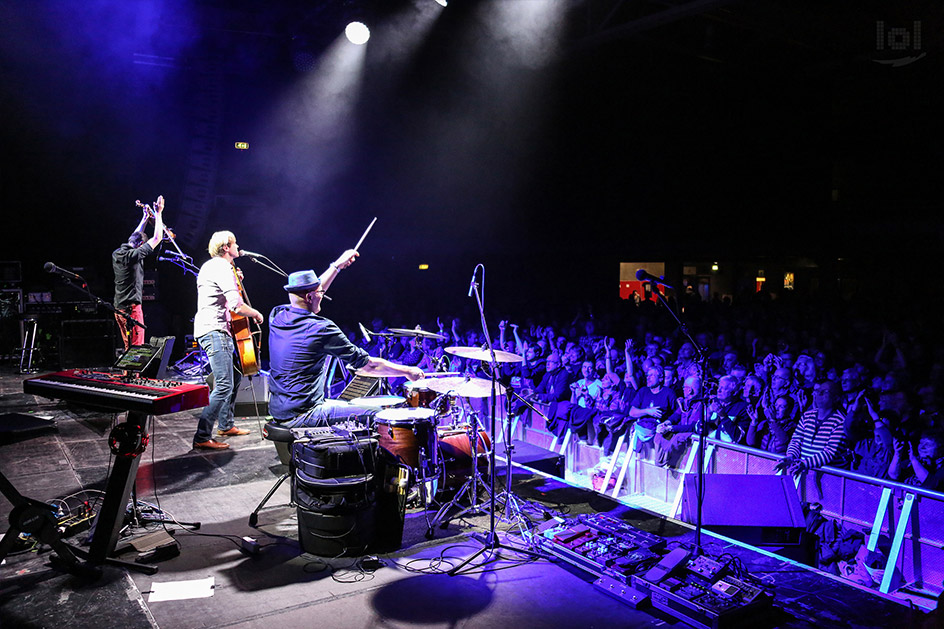 stilbruch als support auf der NEUBEGINNER-Tour von MASCHINE
