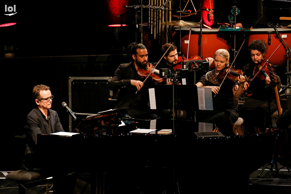 Konstantin Wecker & das Kammerorchester der Bayerischen Philharmonie, Ltg. Mark Mast // „WELTENBRAND“