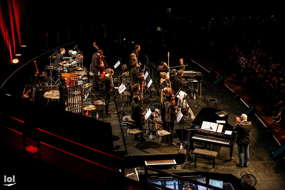 Konstantin Wecker & das Kammerorchester der Bayerischen Philharmonie, Ltg. Mark Mast // „WELTENBRAND“