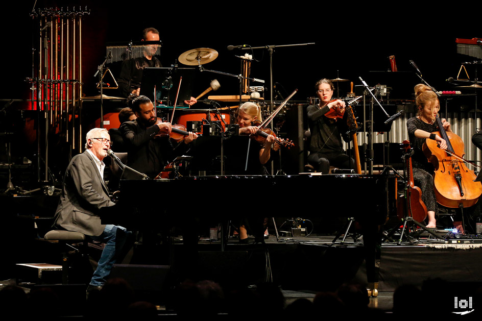 Konstantin Wecker & das Kammerorchester der Bayerischen Philharmonie, Ltg. Mark Mast // „WELTENBRAND“