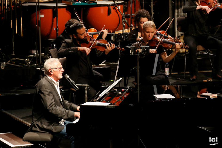 Konstantin Wecker & das Kammerorchester der Bayerischen Philharmonie, Ltg. Mark Mast // „WELTENBRAND“