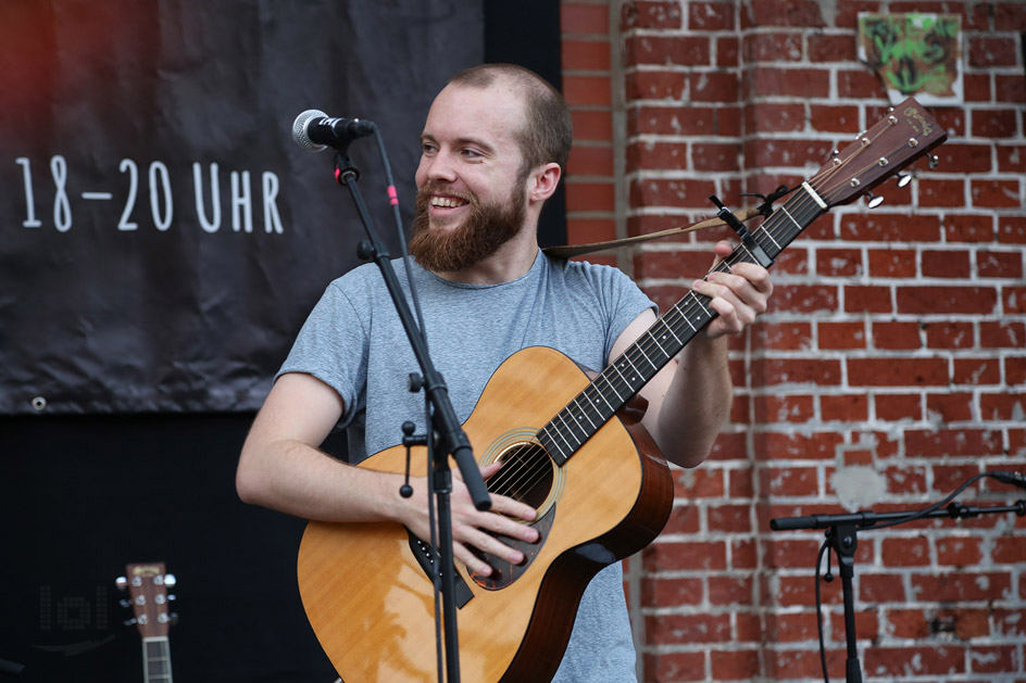 Lukas Dröse „ALLES WIRD“ / KNUST ACOUSTICS