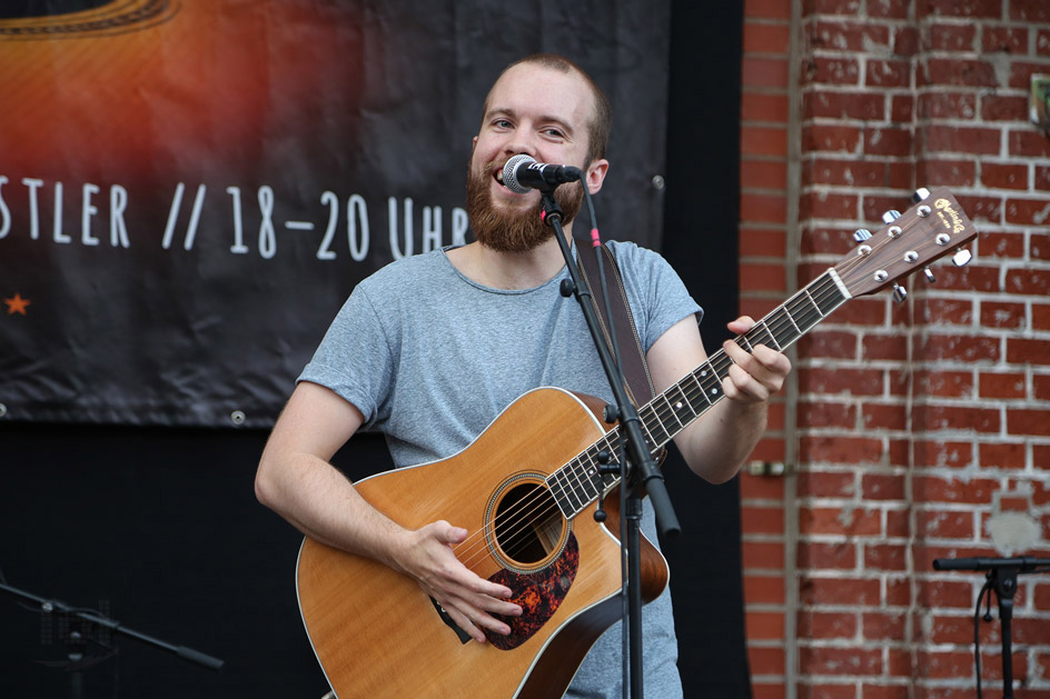 Lukas Dröse „ALLES WIRD“ / KNUST ACOUSTICS