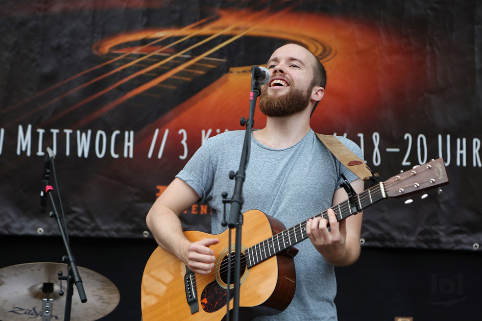 Lukas Dröse „ALLES WIRD“ / KNUST ACOUSTICS