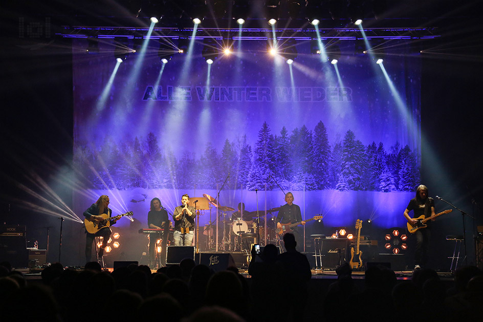 Konzertfotos: Dieter „Maschine“ Birr auf Tour mit seinem Weihnachtsalbum „ALLE WINTER WIEDER" / special guest: Kerstin Ott