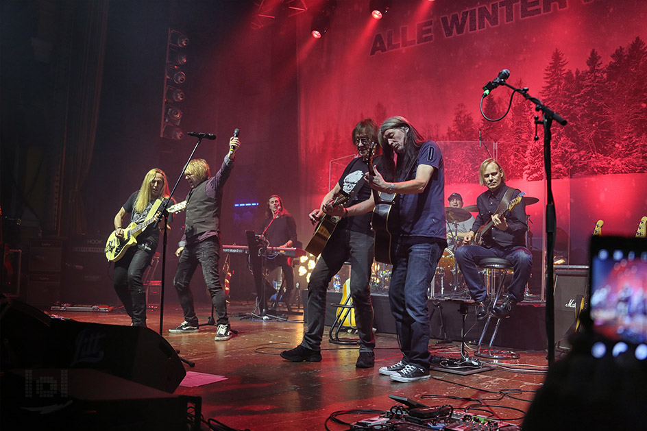 Konzertfotos: Dieter „Maschine“ Birr auf Tour mit seinem Weihnachtsalbum „ALLE WINTER WIEDER" / special guest: Tobias Künzel