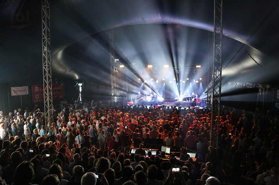 RADIO DORIA mit dem aktuellen Album „2 Seiten“ im Kulturzelt Wolfhagen