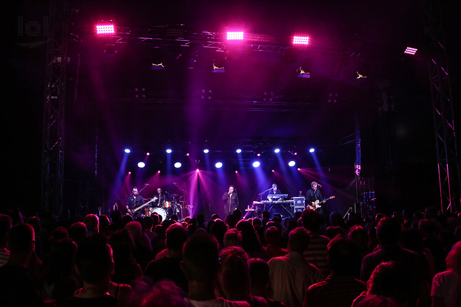RADIO DORIA mit dem aktuellen Album „2 Seiten“ im Kulturzelt Wolfhagen