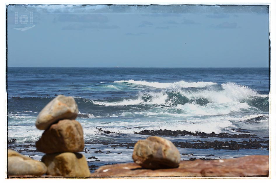 Große Welle am Kap der Guten Hoffnung in Südafrika